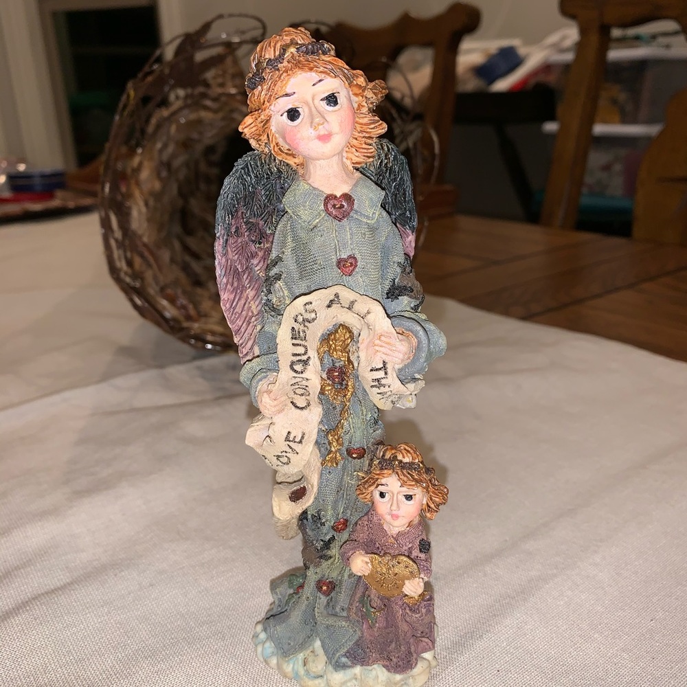 Boyds Bears & Friends - Angel of Love